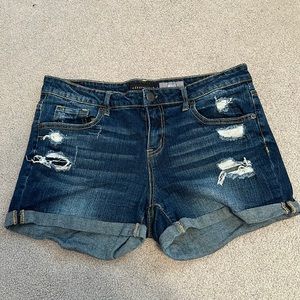 Aeropostale Midi Jean Shorts | Size 10